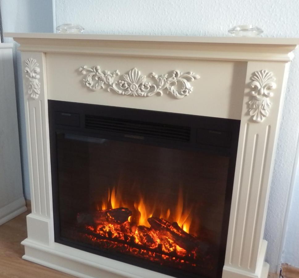 House, Garden & Sauna. Free Parking. Train Stop-200 M. Sea-1 Km. * Jurmala